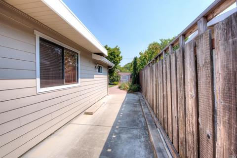 45 Ormond Ct, Novato, CA 94947 photo 29