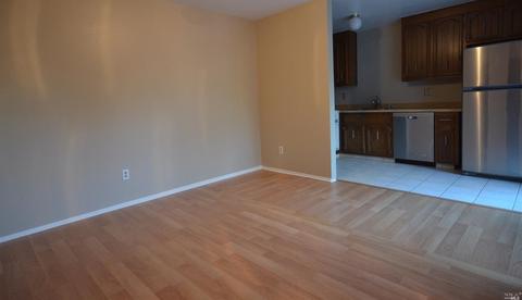 731 Marsh Dr, Napa, CA 94558 photo 2