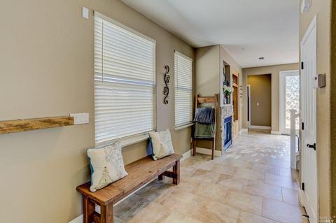 845 Walden Ct, Fairfield, CA 94533 photo 3