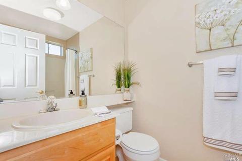 290 E St, Benicia, CA 94510 photo 23