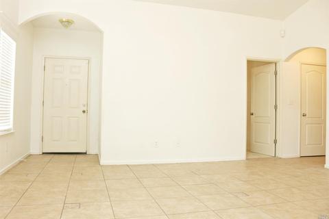 593 Deborah Ct, Merced, CA 95341 photo 9