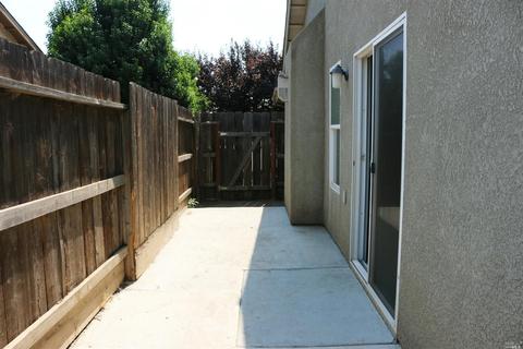 593 Deborah Ct, Merced, CA 95341 photo 8