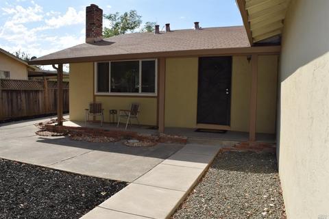 2125 Falcon Dr, Fairfield, CA 94533 photo 4