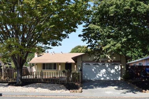 2125 Falcon Dr, Fairfield, CA 94533 photo 2