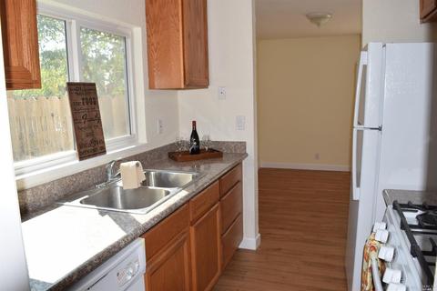 2125 Falcon Dr, Fairfield, CA 94533 photo 9