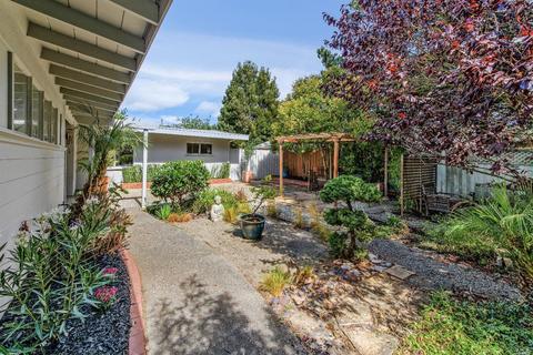 825 E Blithedale Ave, Mill Valley, CA 94941 photo 2
