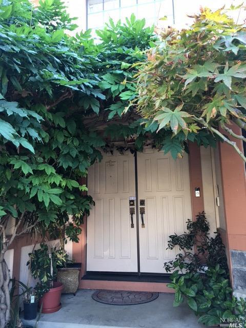 313 Darley Dr, Vallejo, CA 94591 photo 2
