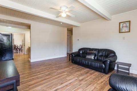 1573 Magazine St, Vallejo, CA 94591 photo 9