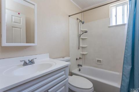 1573 Magazine St, Vallejo, CA 94591 photo 25