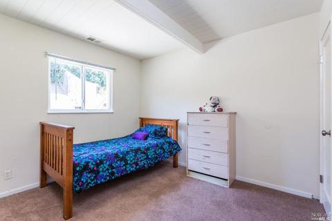 1573 Magazine St, Vallejo, CA 94591 photo 21