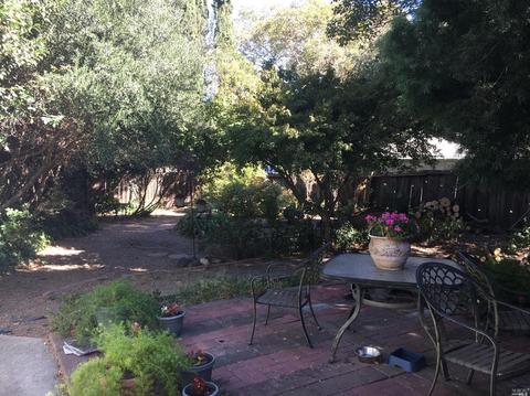 1690 E St, Napa, CA 94559 photo 9