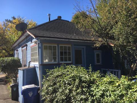 1690 E St, Napa, CA 94559 photo 5
