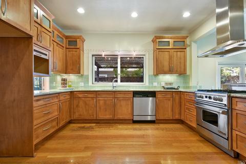 356 E Spain St, Sonoma, CA 95476 photo 6