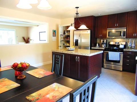 1489 Mcgregor Ave, Petaluma, CA 94954 photo 4