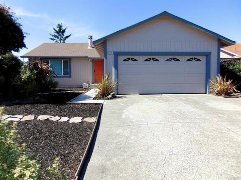 1489 Mcgregor Ave, Petaluma, CA 94954 photo 1