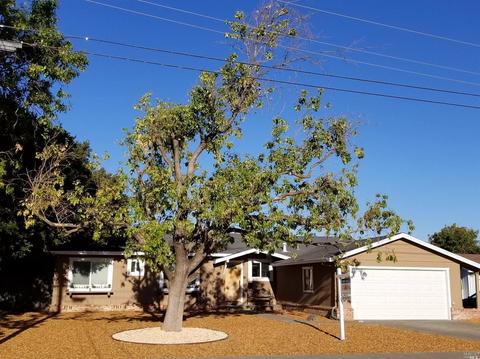 1426 Buchanan St, Novato, CA 94947 photo 1