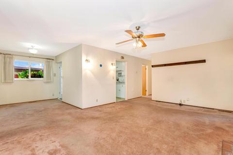 236 Grapewood St, Vallejo, CA 94591 photo 9