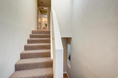 300 Locust Dr #12, Vallejo, CA 94591 photo 12