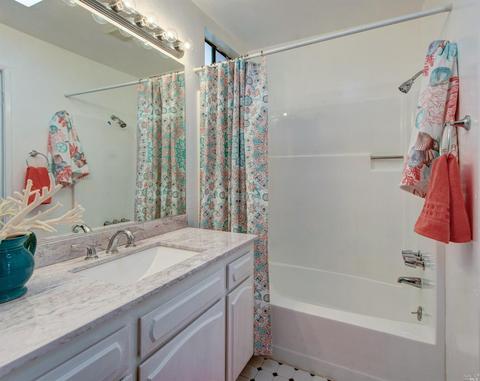 300 Locust Dr #12, Vallejo, CA 94591 photo 15