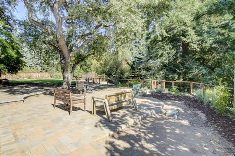 404 Walnut Dr, Fairfield, CA 94534 photo 2