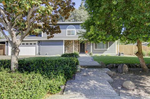 404 Walnut Dr, Fairfield, CA 94534 photo 1