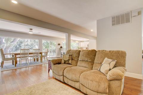 404 Walnut Dr, Fairfield, CA 94534 photo 31