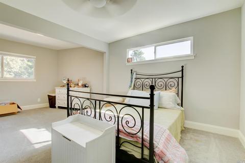 404 Walnut Dr, Fairfield, CA 94534 photo 42