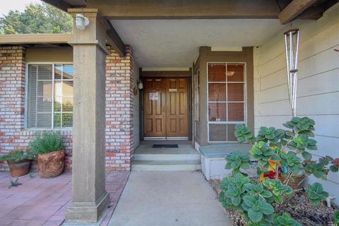 4804 Silverado Dr, Fairfield, CA 94534 photo 4