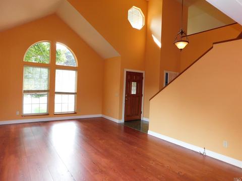 868 Cherry St, Petaluma, CA 94952 photo 3