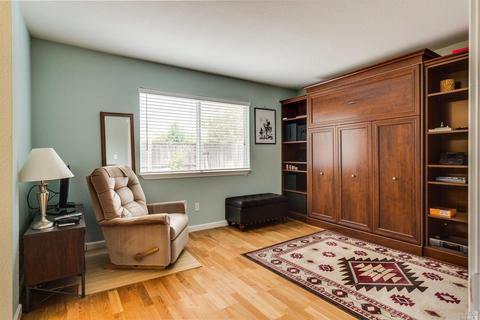 2373 Roualt St, Davis, CA 95618 photo 8