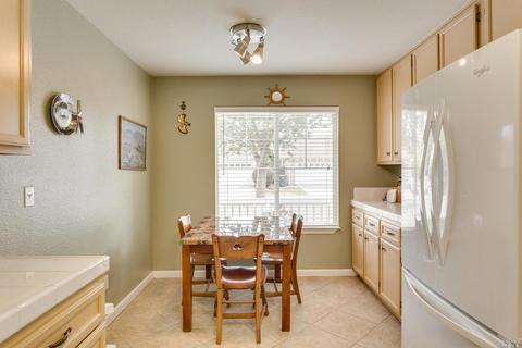 2373 Roualt St, Davis, CA 95618 photo 11