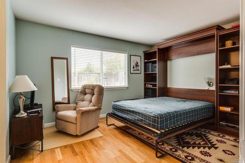 2373 Roualt St, Davis, CA 95618 photo 7