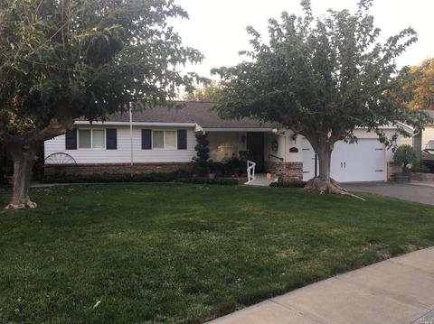 531 S W D St, Dixon, CA 95620 photo 3