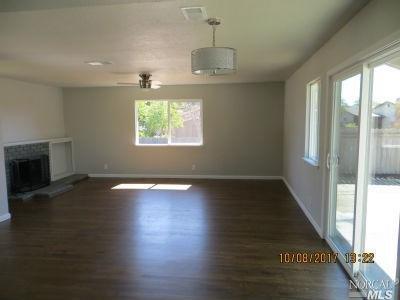 401 Diana Dr, Vallejo, CA 94589 photo 5