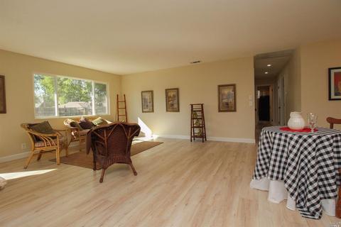 873 Studding Sail St, Vacaville, CA 95687 photo 14