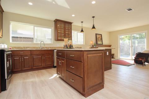 873 Studding Sail St, Vacaville, CA 95687 photo 7