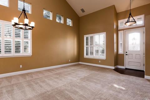 828 Ruby Dr, Vacaville, CA 95687 photo 6