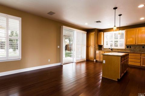 828 Ruby Dr, Vacaville, CA 95687 photo 12
