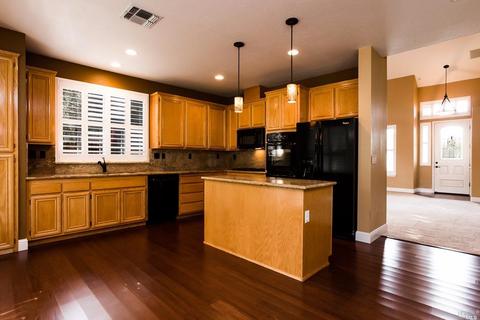828 Ruby Dr, Vacaville, CA 95687 photo 7