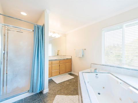 591 Peppertree Dr, Windsor, CA 95492 photo 32