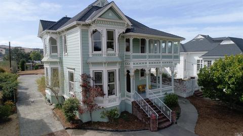 325 Post St, Petaluma, CA 94952 photo 4