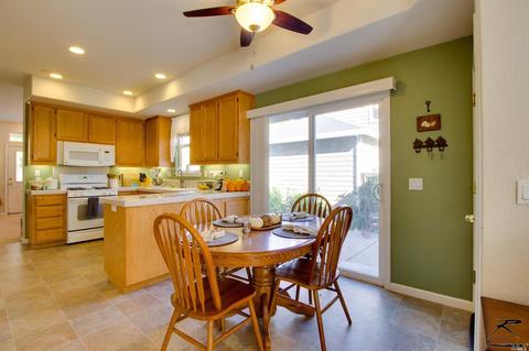 8368 Trione Cir, Windsor, CA 95492 photo 17