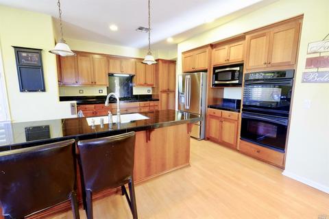 1873 Landmark Dr, Vallejo, CA 94591 photo 8