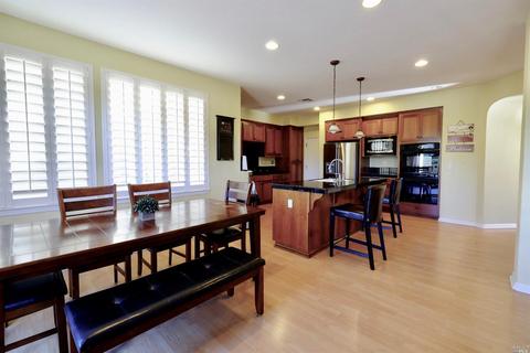 1873 Landmark Dr, Vallejo, CA 94591 photo 10
