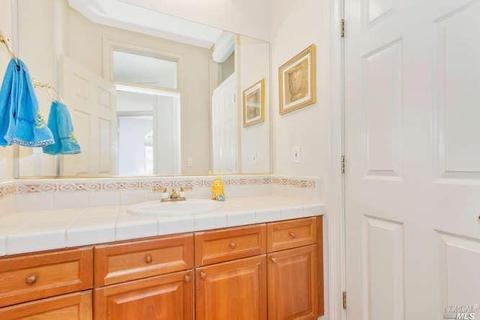 6036 Claret Ct, Vallejo, CA 94591 photo 25