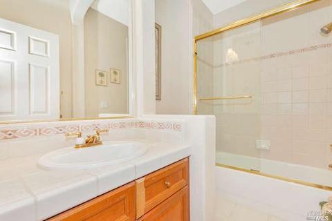 6036 Claret Ct, Vallejo, CA 94591 photo 30