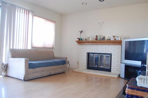 249 Windsor Way, Vallejo, CA 94591 photo 9