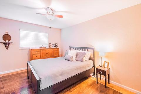 106 Rae Ct, Vallejo, CA 94591 photo 13