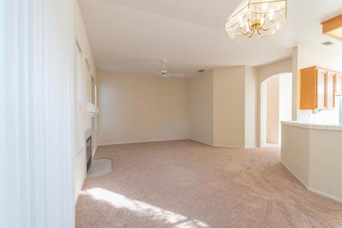 370 Schooner Ridge Ct, Dixon, CA 95620 photo 10