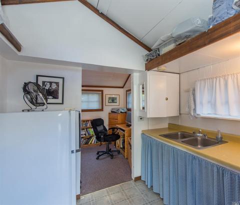 912 Wright St, Santa Rosa, CA 95404 photo 43